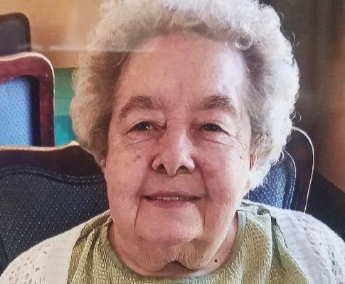 Barnes Family Funerals - Rosemary Luvada Russell