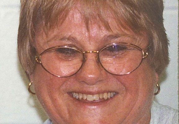 Barnes Family Funerals - Shirley Jean Brown