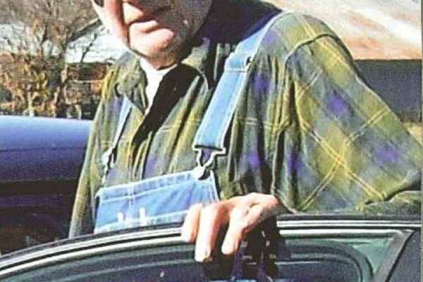 Barnes Family Funerals - Ted Davis