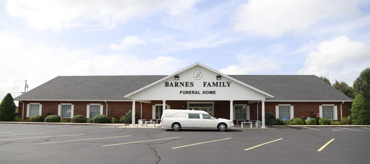 Barnes Family Funeral Home, LLC Funeral services for Springfield MO(01)